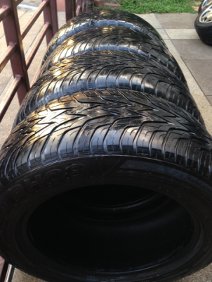 ยาง Aurora 255 55 18 กลางปี12 ราคาไม่แพง