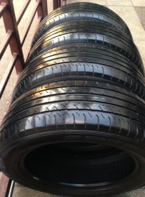 ยาง Dunlop sportmaxx 225 60 18 กลางปี13 ดอกเต็ม ราคาไม่แพง