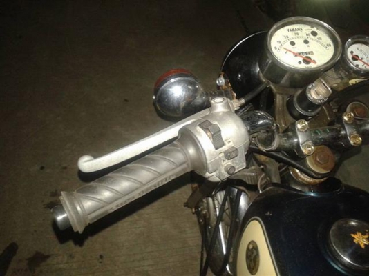 ขาย Yamaha YB1 เก่าญี่ปุ่นเดิมๆสภาพสวยราคา 12000 บาท ขาย Yamaha YB1 เก่าญี่ปุ่นเดิมๆสภาพสวยราคา 12000 บาท