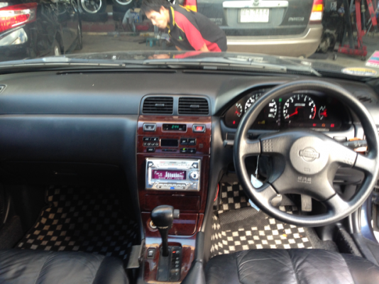 ขายรถ Nissan Cefiro A32