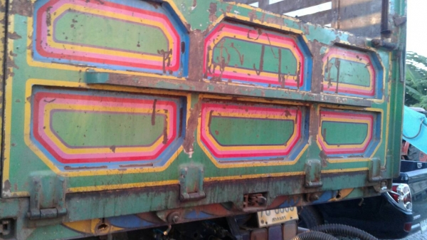 ขายด่วนรถดั้มเกษตรแม่ลูกM6เครือง260แรงปี52รถวิ่งได้179408