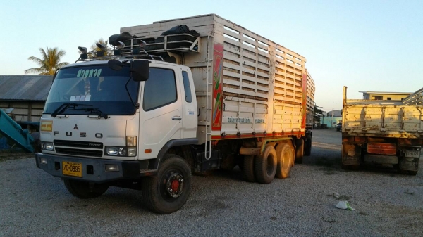 ขายด่วนรถดั้มเกษตรแม่ลูกM6เครือง260แรงปี52รถวิ่งได้179408