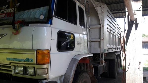 ขายซูโม่ 227 วางเครื่อง 3M เครื่องดี ครัชชีสวย รถพร้อมลุยงานเลยครับ. แอร์เย็น