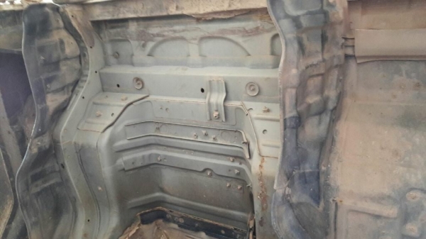 ขายISUZU 240 2เพลาดั้ม รถเดิมห้าง เครื่อแน่น ไม่เคยรื้อ เกียร์แน่นดี ครัชชีสวยเดิม