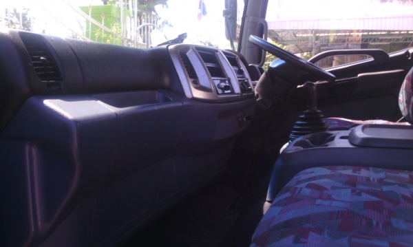 HINO FD1 รถ 6 ล้อ เครื่อง 220 แรงม้า ดัมพ์ 3.40 เมตร