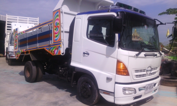 HINO FD1 รถ 6 ล้อ เครื่อง 220 แรงม้า ดัมพ์ 3.40 เมตร