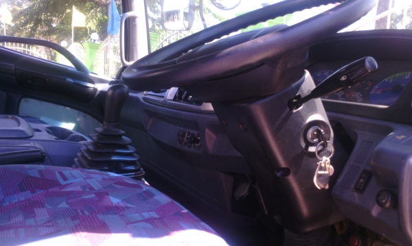 HINO FD1 รถ 6 ล้อ เครื่อง 220 แรงม้า ดัมพ์ 3.40 เมตร