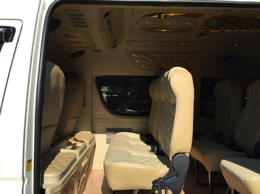 โทร 0922726669 ตันหยงตู้เบสออโต้แวน รถตู้ดีเซล 2.5ปี12 แต่งสีไอพีเบาะสี่แถว