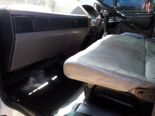 6 ล้อกลาง  HINO  *สมอเงิน*  FC4J  140 แรงม้า  * ยาว 5.50 ม.*  รถสวยเดิม+สวยจริง+พร้อมใช้งาน * รถห้างแท้ * มีเล่มพร้อมโอน *