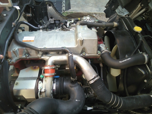 6 ล้อกลาง  *Euro.3*  HINO *ซีรีย์500*  FC9J 150 แรงม้า *คอมมอนเรว*  *ยาว 5.50 ม.*  รถสวยเดิม+สวยจริง * รถห้างแท้ * มีเล่มพร้อม*