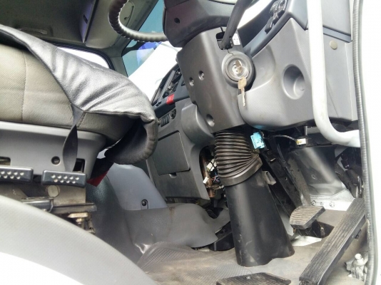 10ลัอหัวลาก...360แรง Isuzu MP1GXZ77NDT-000576 ปี2556 ไมล์3.3แสนกิโลกว่าๆเล่มพร้อม