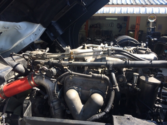 10ลัอหัวลาก...360แรง Isuzu MP1GXZ77NDT-000576 ปี2556 ไมล์3.3แสนกิโลกว่าๆเล่มพร้อม