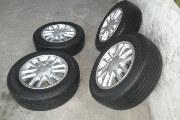 ล้อแม็ก 16นิ้ว 6รู อีซูสุ พร้อมยาง สวยๆ 4 ล้อ ราคา 7900 บาท