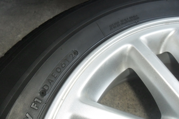 ล้อแม็ก 16นิ้ว 6รู อีซูสุ พร้อมยาง สวยๆ 4 ล้อ ราคา 7900 บาท