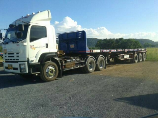 ขายรถบรรทุก 22 ล้อหัวลาก ISUZU DECA 360 แรงม้าปี 2555 หางพื้นเรียบ 3 เพลา ไมล์ 305493 ราคา 2000000