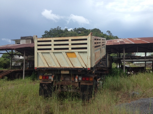 รถฮีโน่ 10 ล้อดั๊ม FM3M  240 แรงม้า.  ปี 38.  ( ขาย แม่, ลูก )    สนใจติดต่อ  081 - 6079515