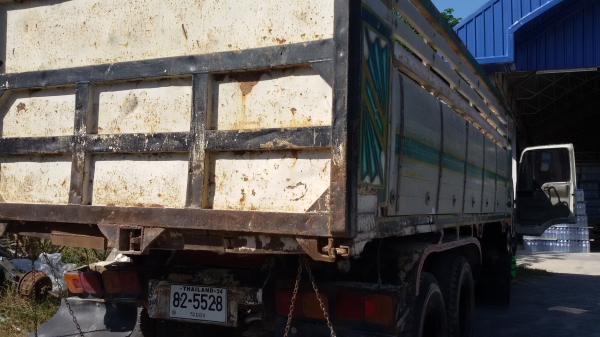 ขายรถ. 10. ล้อ. สิงไฮเทค 2เพลา  FM3H เคื่รองดีคัชชีสวย สภาพพร้อมใช้งาน