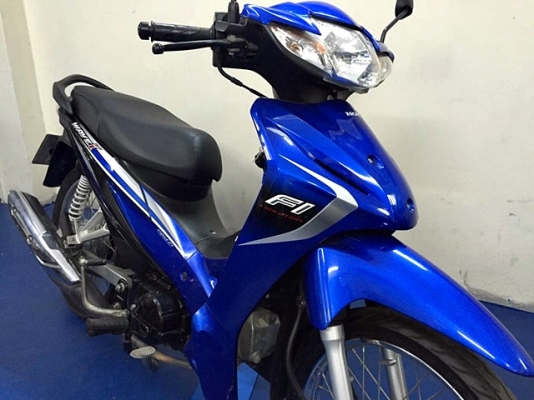 wave 110 i สีน้ำเงิน สต๊าทเท้า รุ่นใหม่ท่อออกข้าง รถเดีอน มิถุนายน ปี 57 ไมล์ 8 พันโล แถม 3 รายการ