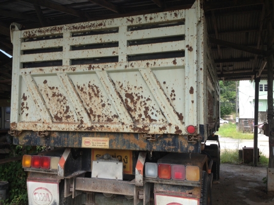 รถฮีโน่ 10 ล้อดั้ม FM2K 260 แรงม้า. ปี 39.  ( ขายแม่ , ลูก. )   สนใจติดต่อ  081 - 6079515