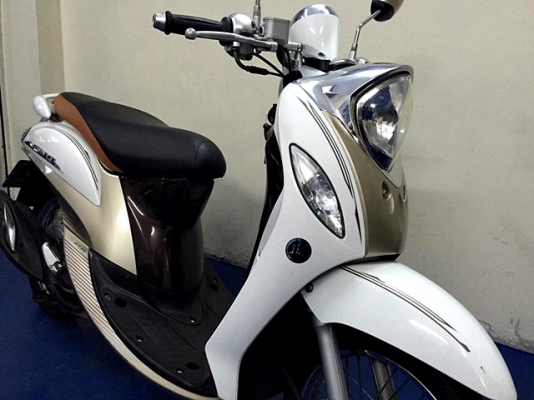 Fino i ลายพรีเมี่ยม สีขาว สวยสะอาด พิมนิยม รถเดือน พฤศจิกายน ปี 56 ไมล์ 11xxx โล เปลี่ยนยางให้ใหม่หน้าหลัง แถม 3 รายการ 22900