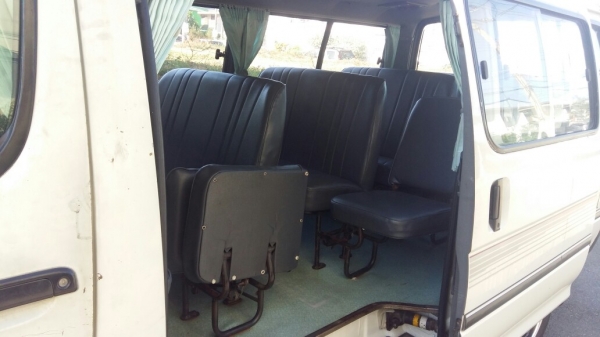 ฝากขายรถตู้โตโยต้าหัวจรวดสีขาวเดิมๆ ปี97(ตาเหยี่ยว) เครื่องดีเซล3L 2800 เครื่องดีมาก สายพานทามมิ่งเพิ่งเปลี่ยน น้ำไม่ดันใช้กันยาวๆ