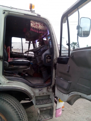 สิบล้อ ฮีโน่ FM3H195 สโลส 2เพา ดั้ม สภาพดีพร้อมใช้ ทะเบียนพร้อมโอน สิบล้อ ฮีโน่ FM3H195 สโลส 2เพา ดั้ม สภาพดีพร้อมใช้ ทะเบียนพร้อมโอน