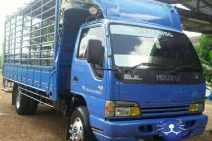 6 ล้อ NQR150ปี47ยาว5.50ม สวยกริบ ทะเบียนพร้อมโอนครับ