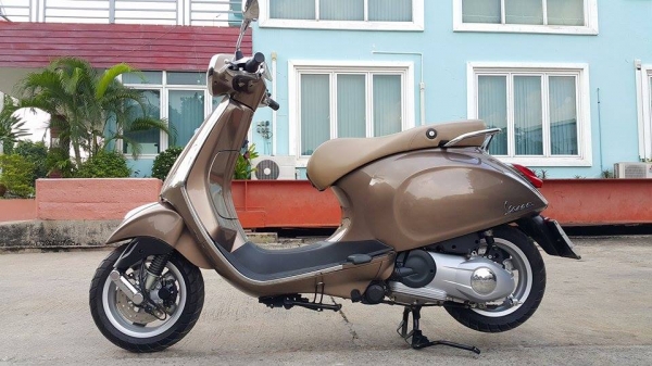 Vespa Primavera 150 3vie 2014 วิ่งน้อย สภาพโชว์รูม คุ้มราคาต่อรองได้ครับ