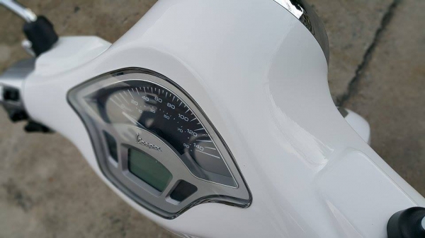 Vespa Primavera 150 3vie 2014 3000 กิโล สภาพเลี่ยม ขายถูก ต่อรองได้ Vespa Primavera 150 3vie 2014 3000 กิโล สภาพเลี่ยม ขายถูก ต่อรองได้