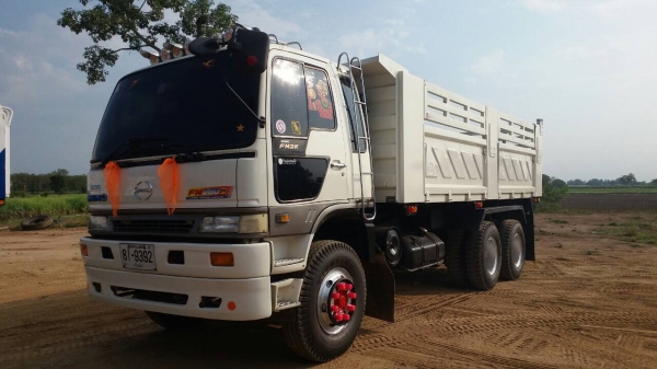 ขาย2kสวยๆปี41เครื่องแน่น ขาย2kสวยๆปี41เครื่องแน่น