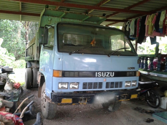 รถอีซูซู 6 ล้อดั้ม NPR 115 แรงม้า. ปี 32 ( ตัวแรก. )    สนใจติดต่อ  081 - 6079515