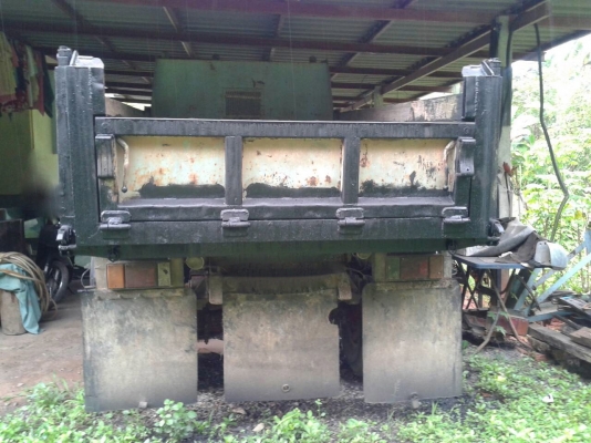 รถอีซูซู 6 ล้อดั้ม NPR 115 แรงม้า. ปี 32 ( ตัวแรก. )    สนใจติดต่อ  081 - 6079515