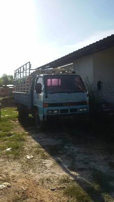 อีซูซุ6ล้อ