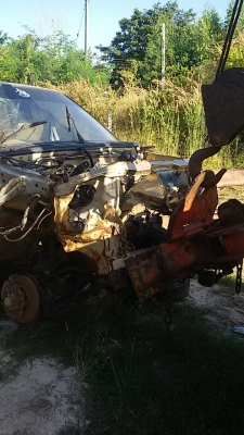 ขายซาก พร้อมทะเบียน