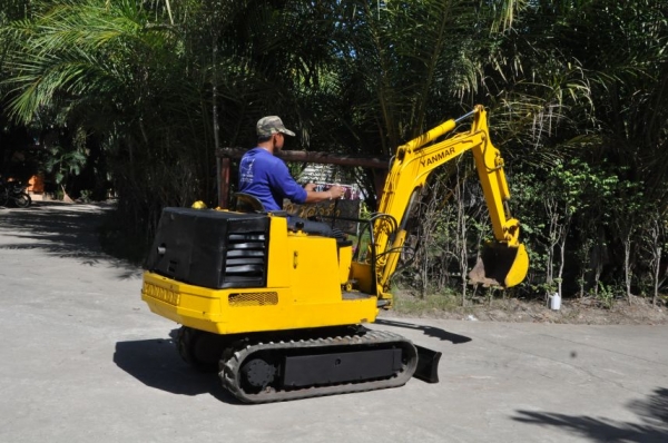 ลดกระหน่ำ!!ขายแบคโฮ YANMAR YB(ขนขึ้นกระบะได้) เดิมจากญี่ปุ่น ทำงานสมบูรณ์ทุกระบบ รับรองไม่ผิดหวัง 99,000 เท่านั้น!!