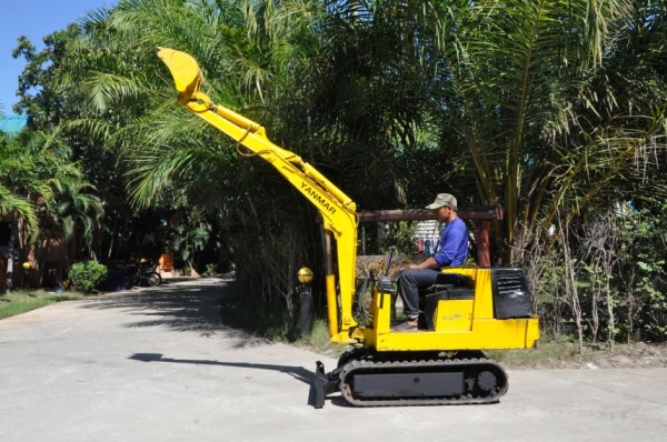 ลดกระหน่ำ!!ขายแบคโฮ YANMAR YB(ขนขึ้นกระบะได้) เดิมจากญี่ปุ่น ทำงานสมบูรณ์ทุกระบบ รับรองไม่ผิดหวัง 99,000 เท่านั้น!!