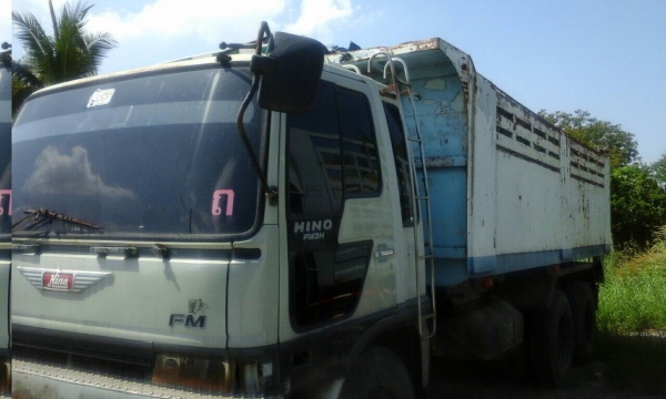 ขายครับ ฮีโร่ FM3H 2เพลาดั้ม พร้อมใช้ เอกสารแจ้ง ม.79 ขายครับ ฮีโร่ FM3H 2เพลาดั้ม พร้อมใช้ เอกสารแจ้ง ม.79