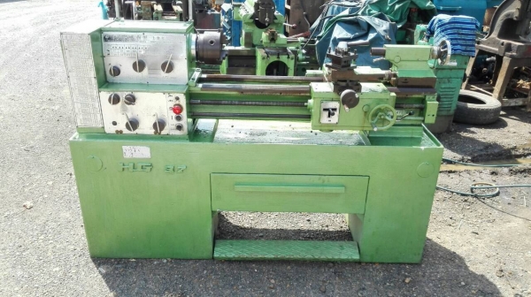 Sell> เครื่องกลึงมือสอง 4 ฟุต 3 เพลา 12 speed(เกียร์) มีเบลค ระบบดี เครื่องเงียบ เดิมๆครับ น่าใช้งาน