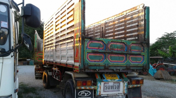 ขายรถสิบล้อดั้มเกษตรM6แม่ลูกเครือง260แรงปี52รถวิ่งได้179408