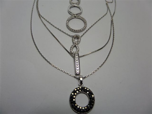 สร้อยเงินเล็กพร้อมจี้ 10 เส้น สร้อยเงินเล็กพร้อมจี้ 10 เส้น