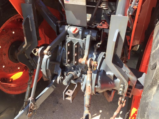 ขายรถไถKubota L4508 (4WD) พร้อมใบมีดหน้าและผานพรวนช้าง รถไร่ สีเดิมพร้อมใช้งาน