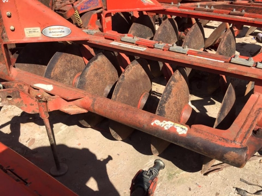 ขายรถไถKubota L4508 (4WD) พร้อมใบมีดหน้าและผานพรวนช้าง รถไร่ สีเดิมพร้อมใช้งาน