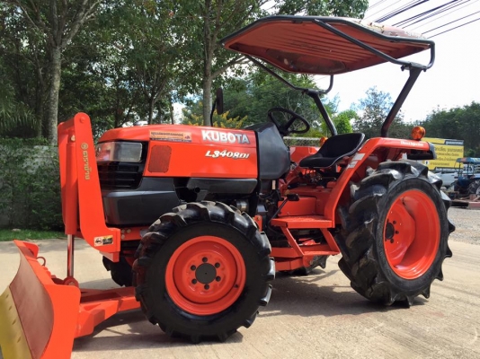 ขายรถไถKubota L3408 DI (4WD) พร้อมใบมีดหน้าและผานพรวน รถพร้อมใช้งาน