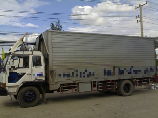 ขาย 450,000บ หกล้อ มิตซู FK 455M 6D16-165 ปี38ตู้แห่ง ช่วงยาว 7.20ม ยาง 900 สภาพพร้อม ขาย 480,000บ ราคานี้พร้อมโอน