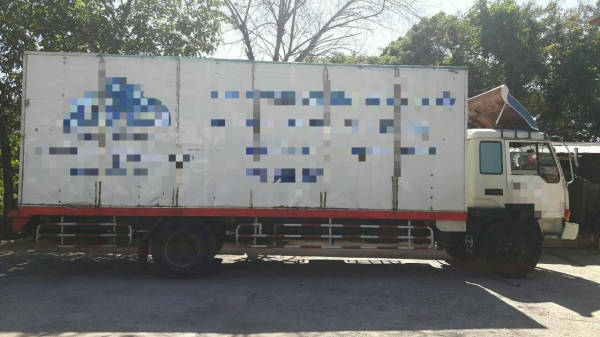 ขาย 450,000บ หกล้อ มิตซู FK 455M 6D16-165 ปี38ตู้แห่ง ช่วงยาว 7.20ม ยาง 900 สภาพพร้อม ขาย 480,000บ ราคานี้พร้อมโอน