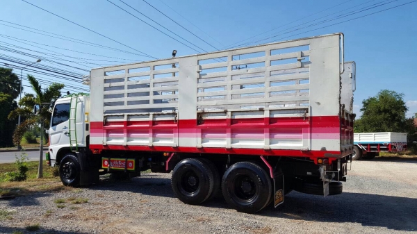 ขาย HINO MEGA 220 แรงม้า กระบะล่องไม่ดั้ม