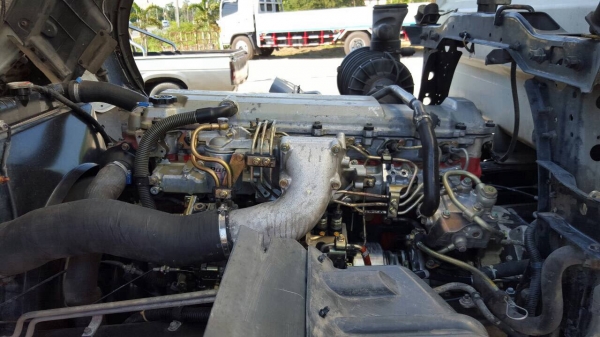 ขาย HINO MEGA 220 แรงม้า กระบะล่องไม่ดั้ม