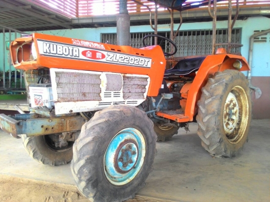 ขายรถไถ KUBOTA L2202DT 2เพลา 22แรง แถมผาน3 ราคา 75,000 รถอยู่ อ.แกลง จ.ระยอง  สนใจสอบถามได้ครับ 0818618678  ร้าน# DC Tractor Rayong