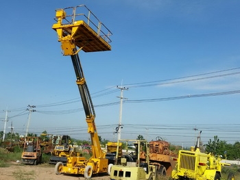 รถกระเช้า แมนลิฟต์ รถยก AICHI SZ090 สูง 9 เมตร เครื่องดีเซล MITSUBISHI รับน้ำหนักได้ 500 กก มือสองญี่ปุ่น