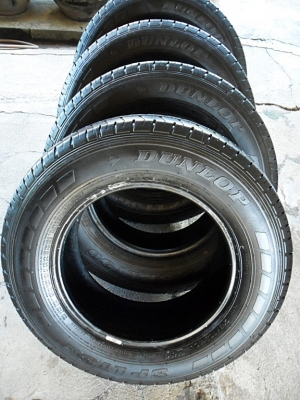 ดันล็อป 215-70-R15ลงพื้นปี14 (4เส้น3,900) ดันล็อป 215-70-R15ลงพื้นปี14 (4เส้น3,900)